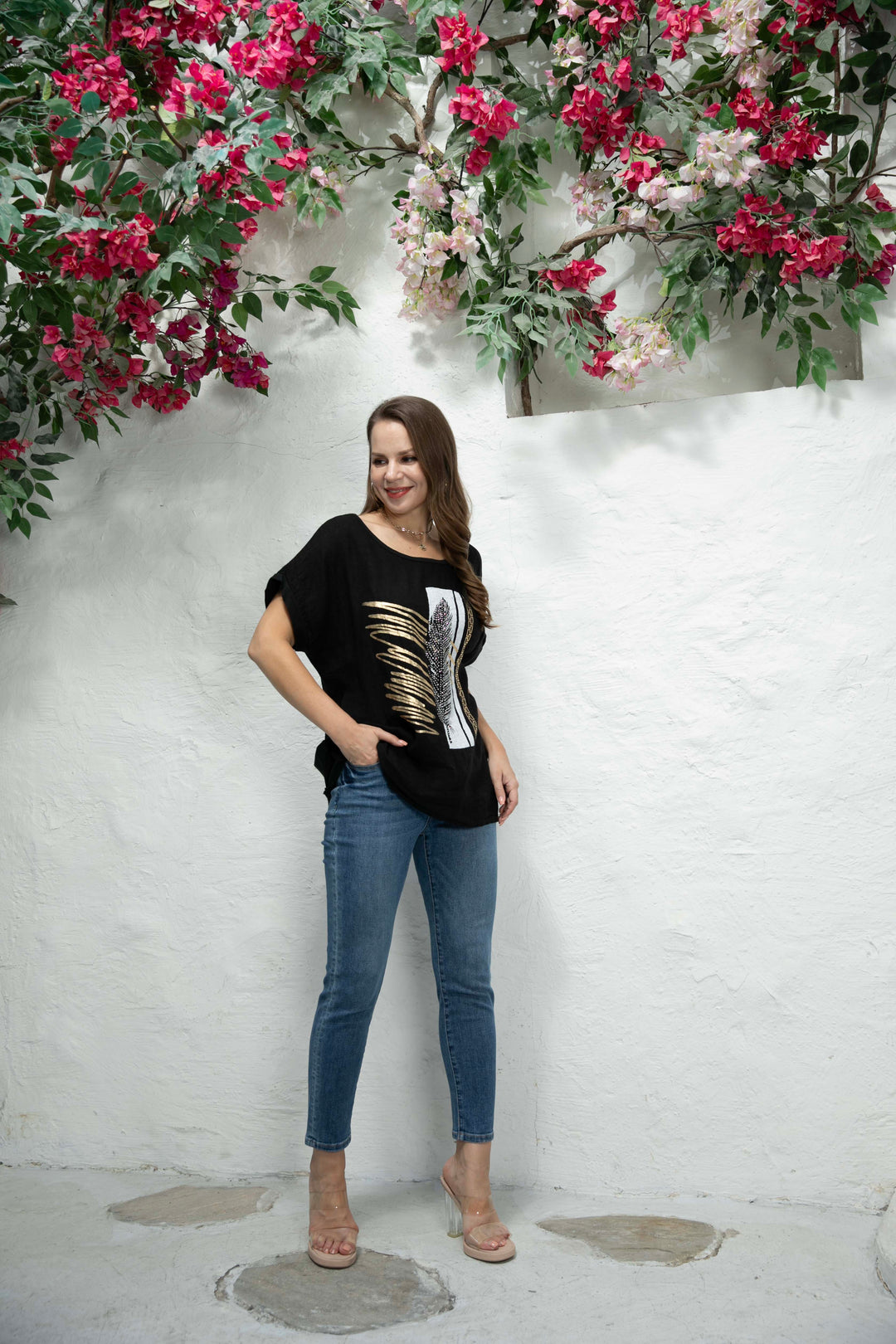 Ariana's Graphic linen Top with Leaves