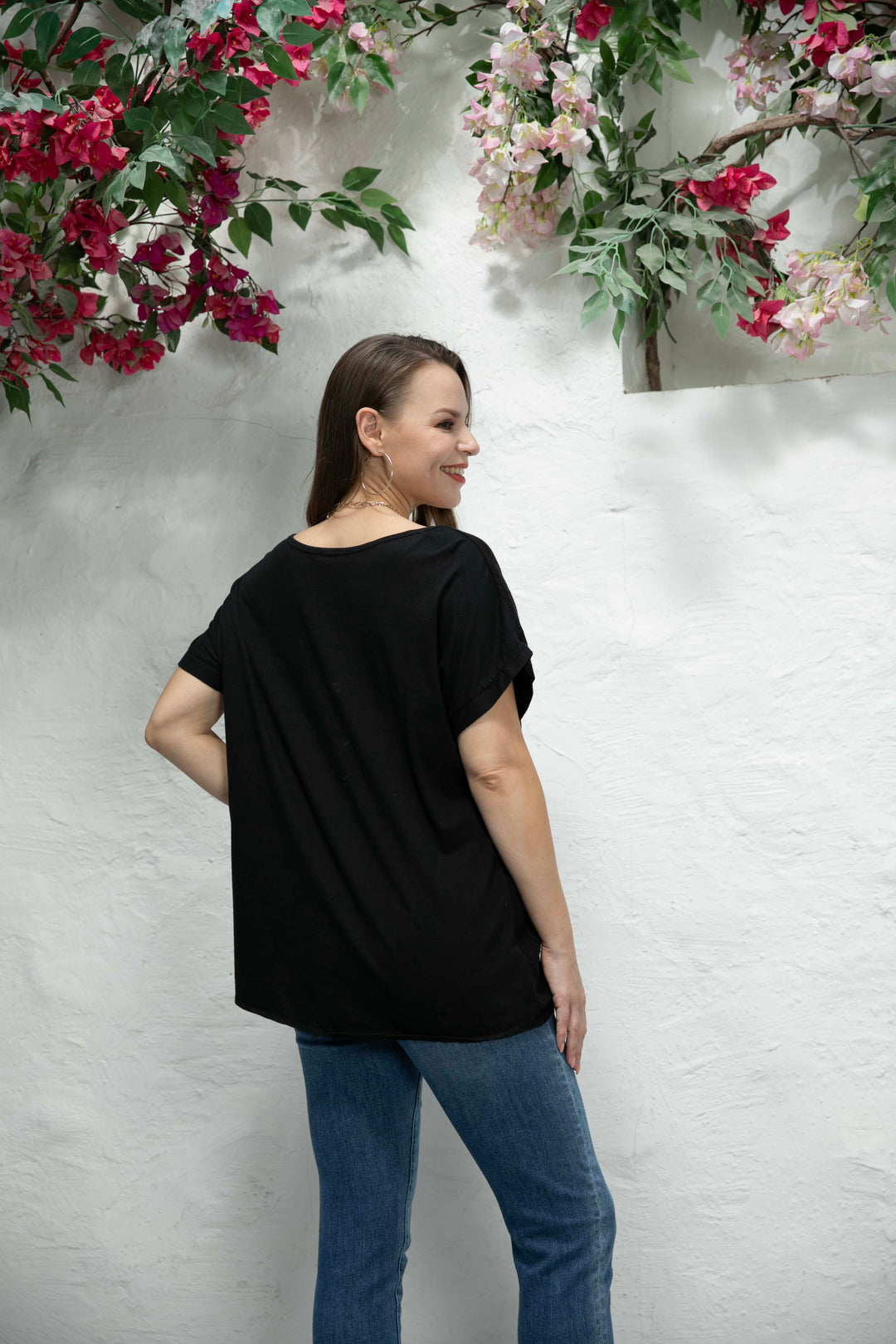 Ariana's Graphic linen Top with Leaves