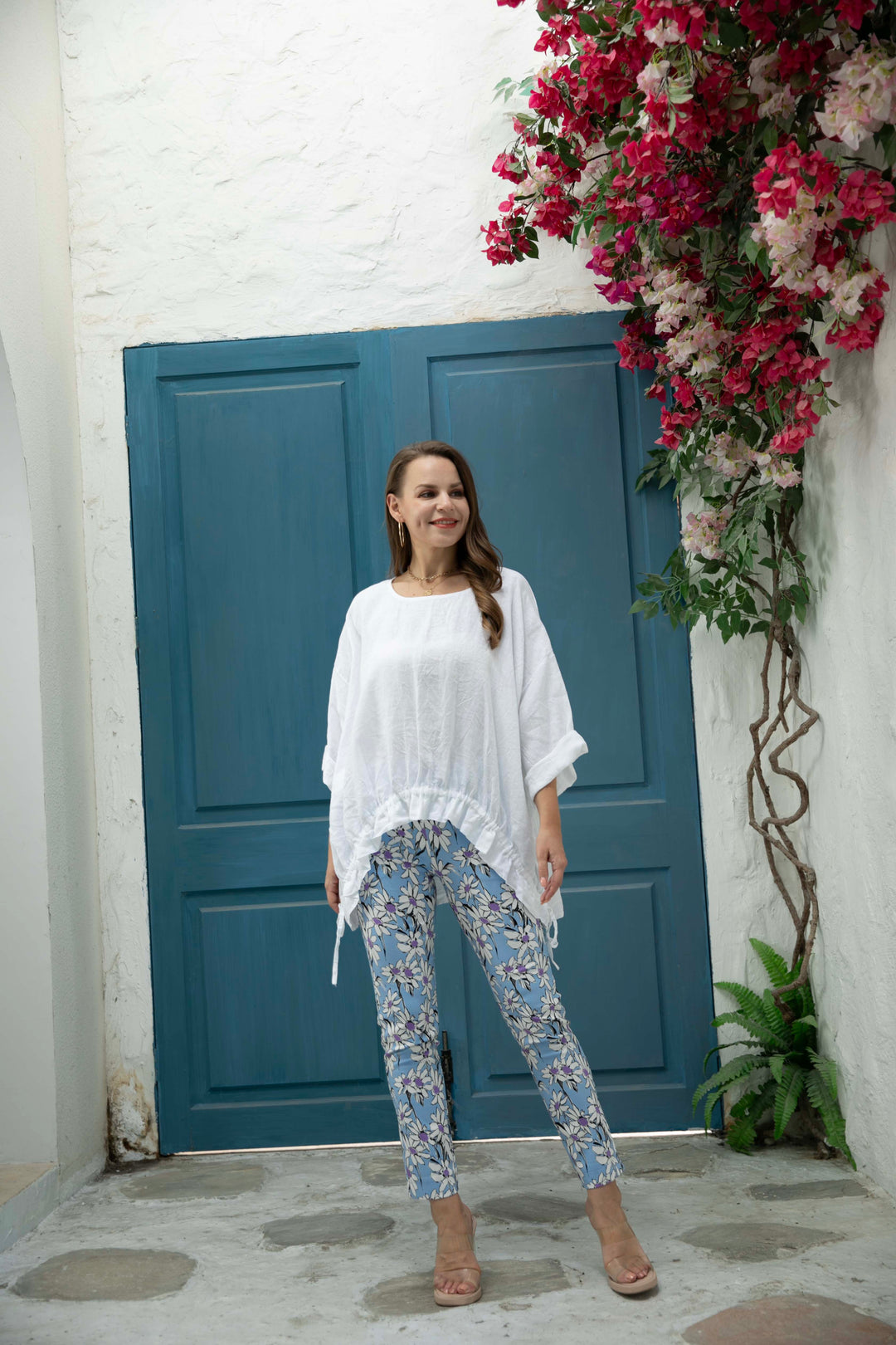 Francesca's Short Sleeve Top with frills