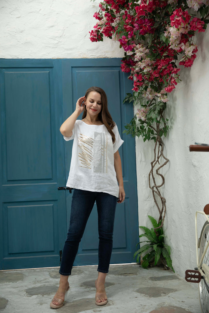 Ariana's Graphic linen Top with Leaves