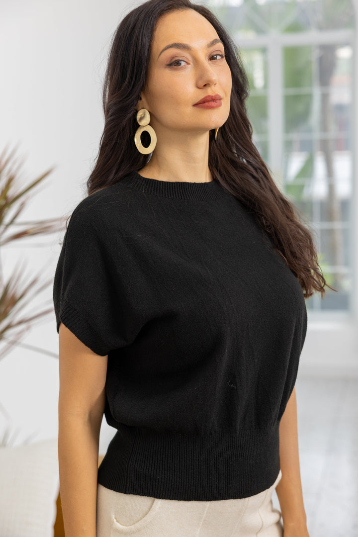Elara&