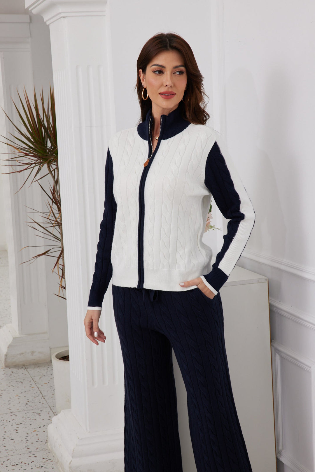 Alpine Contrast Zip Jacket
