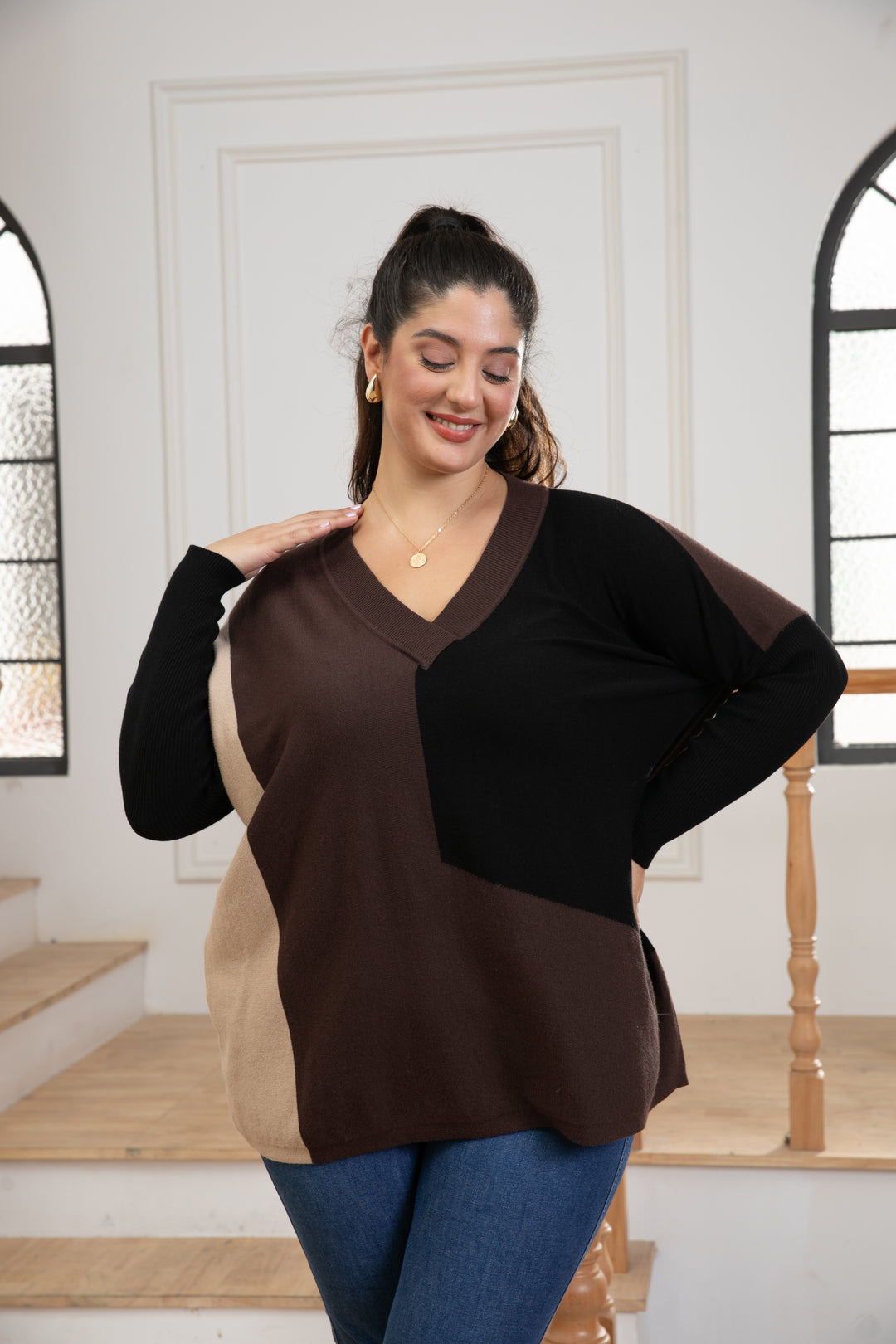 Cassadee's Cashmere-Feel Color Block Pull Over