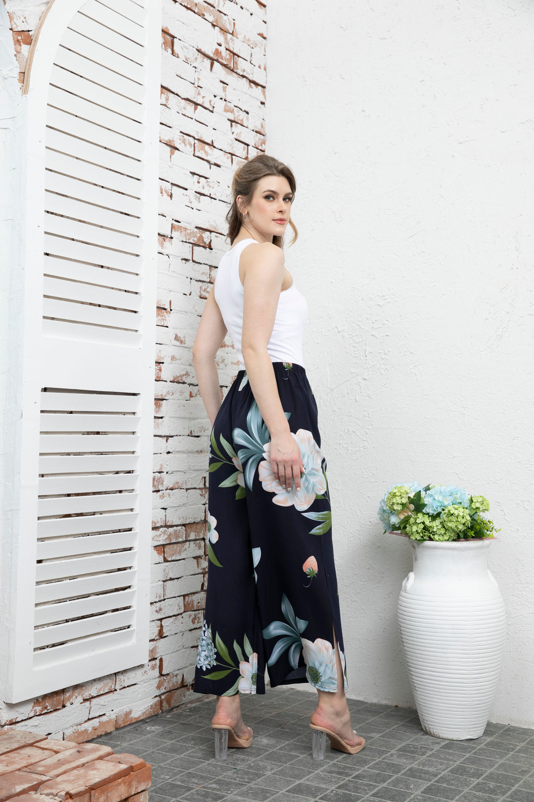 Graphic Printed Pants