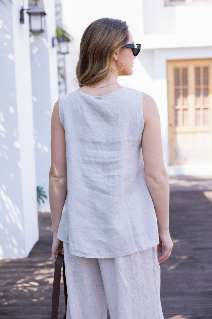 Amelia’s Ladder Top