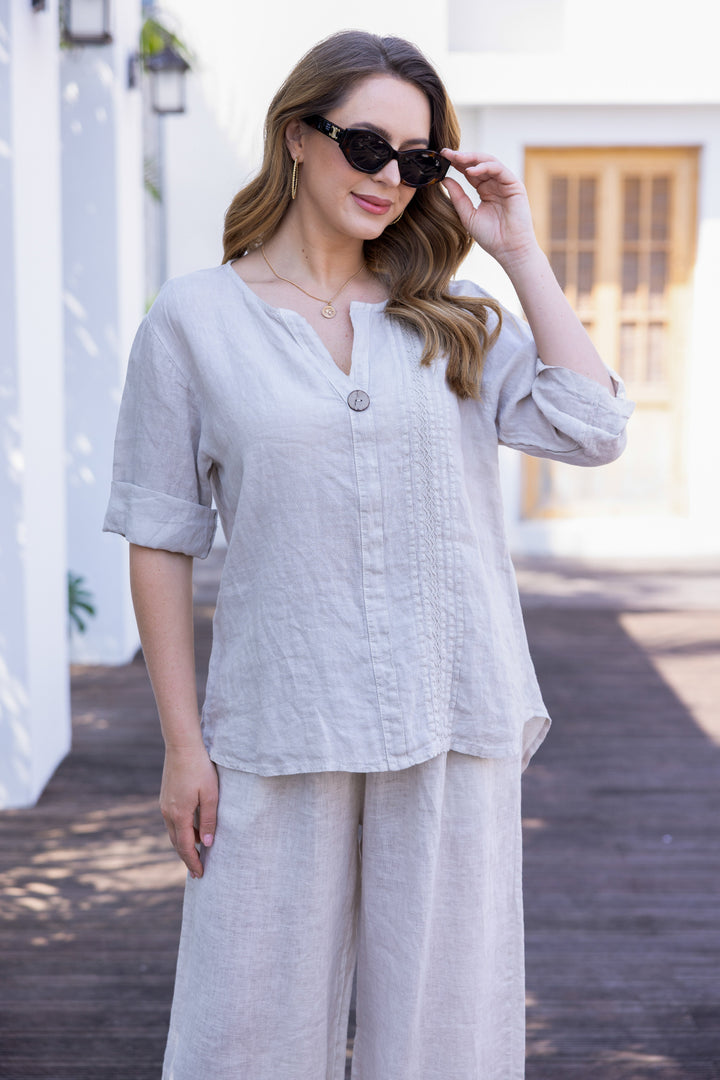 Daphne’s Stitched Detail Top