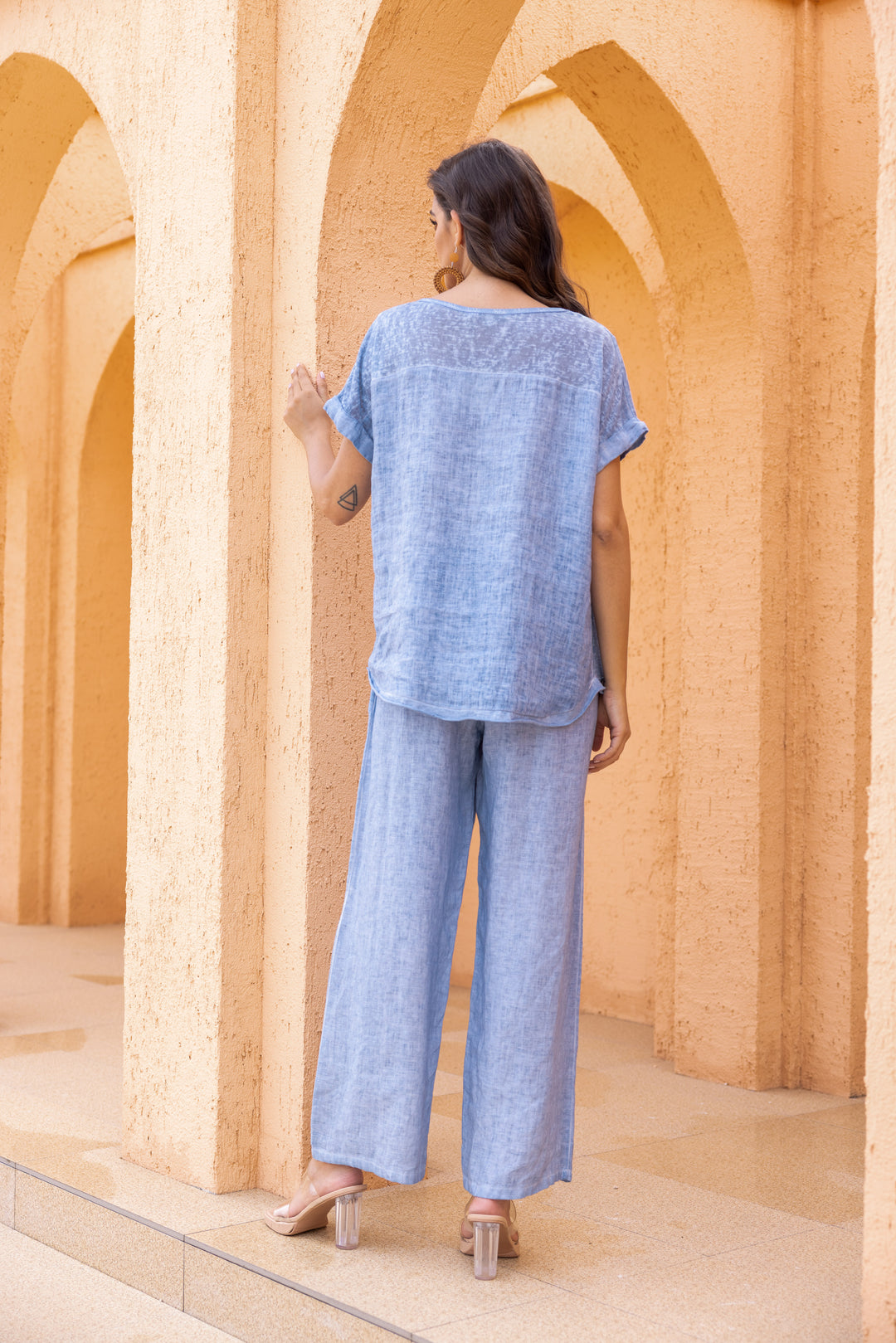 Breezy V-Neck Linen Tee