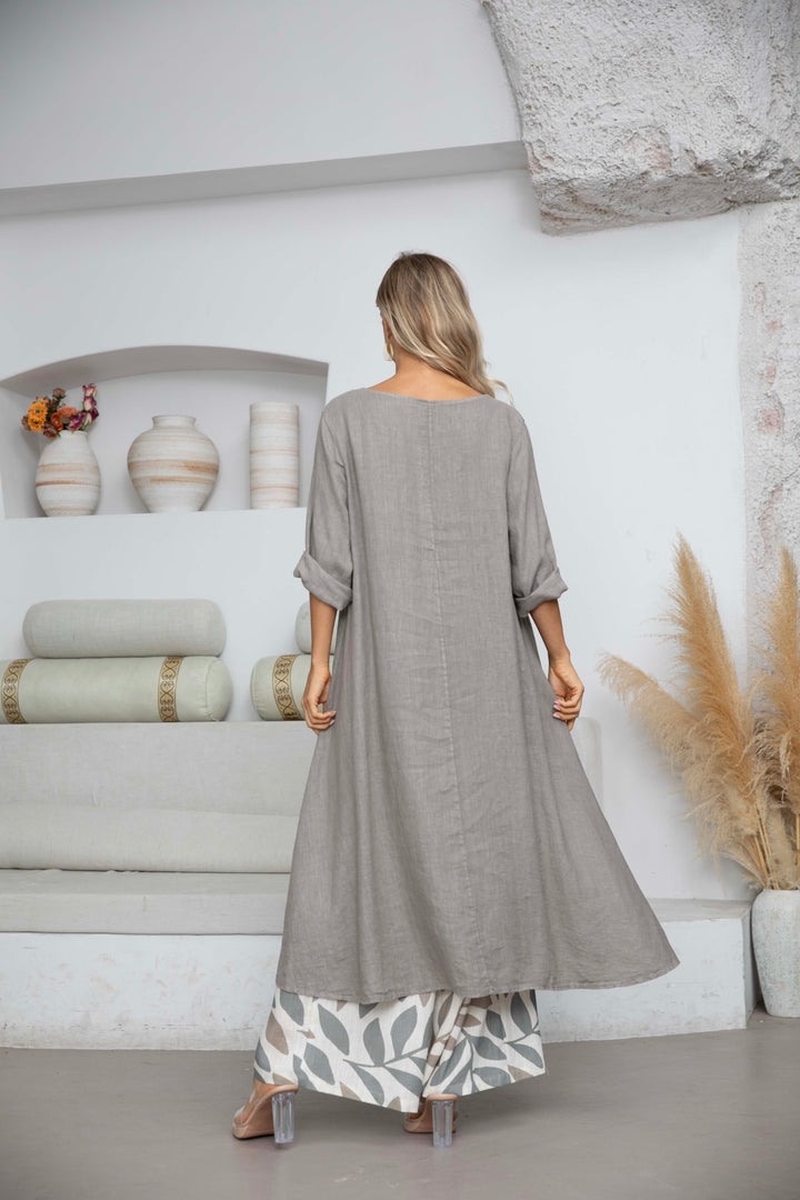 Natalia' s 3/4 Sleeve Linen Top with train