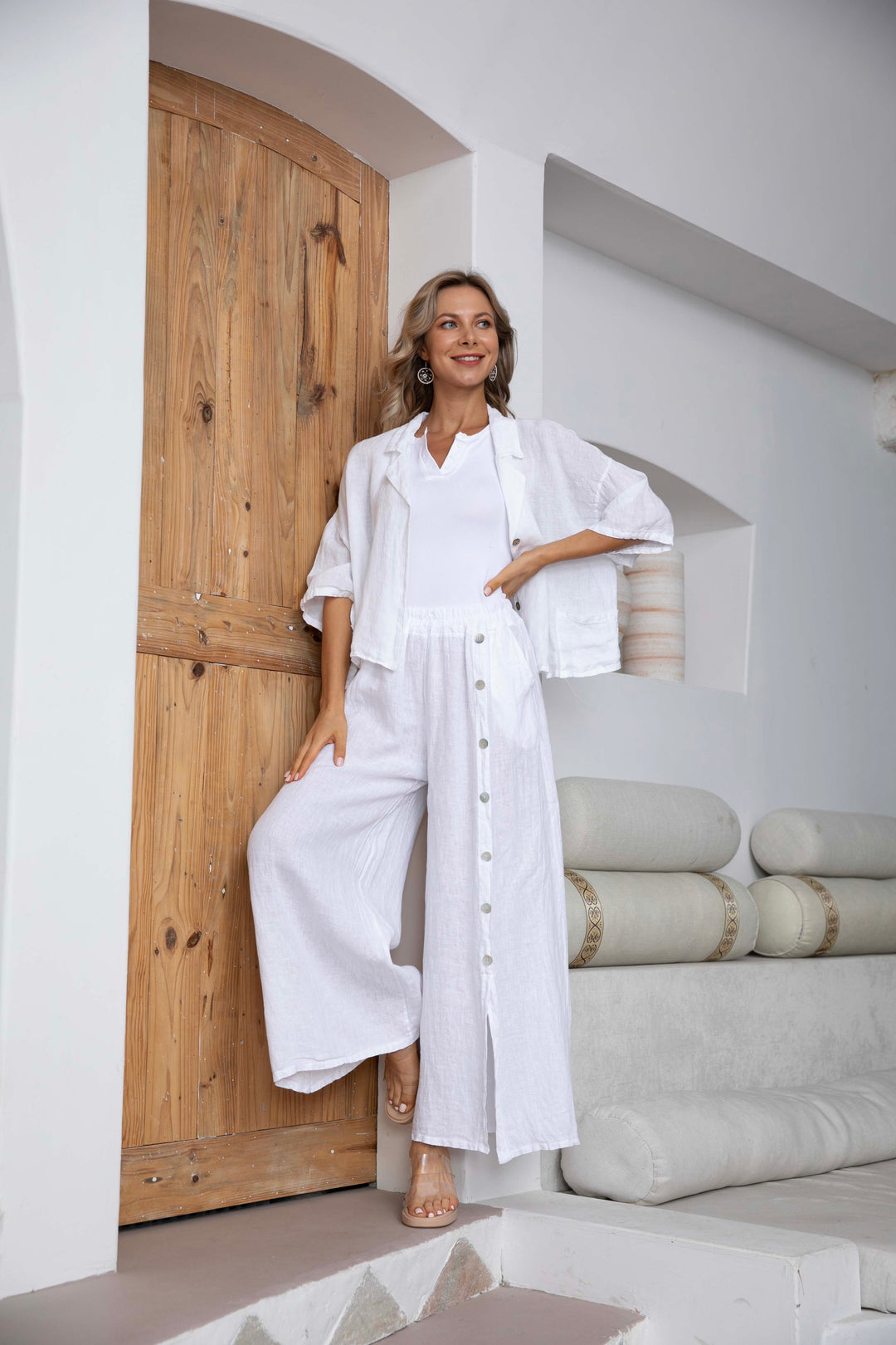 Guliana's Short Smart Linen Bolero