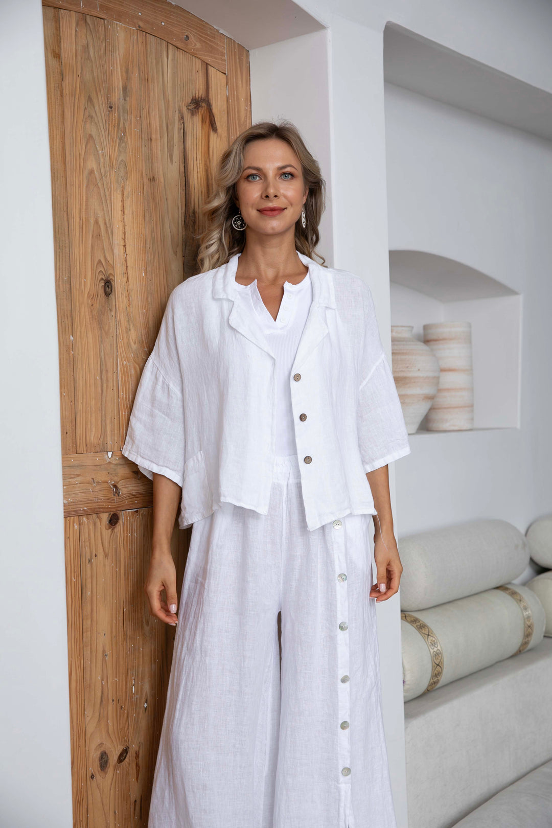 Guliana's Short Smart Linen Bolero