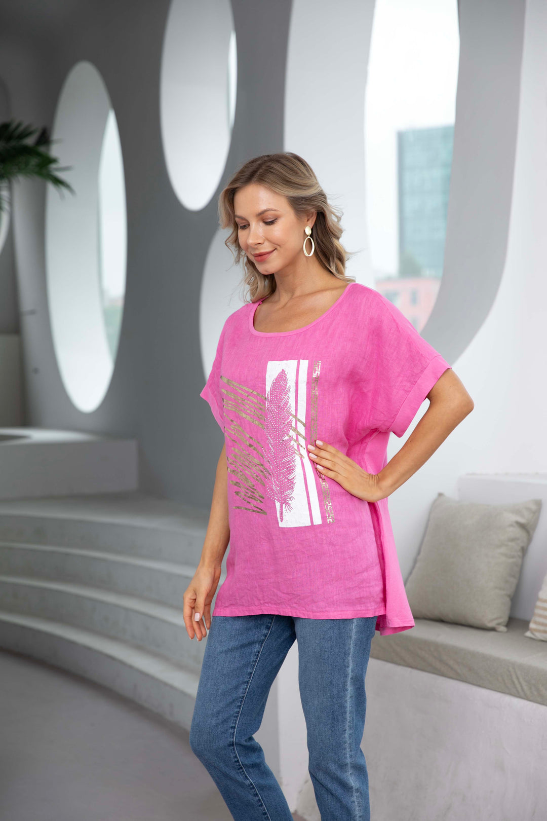 Ariana's Graphic linen Top with Leaves