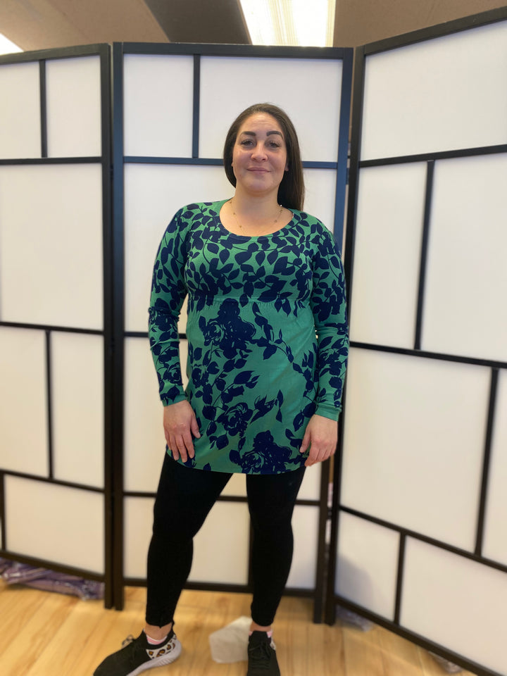 CLASSY MEREDITH TUNIC