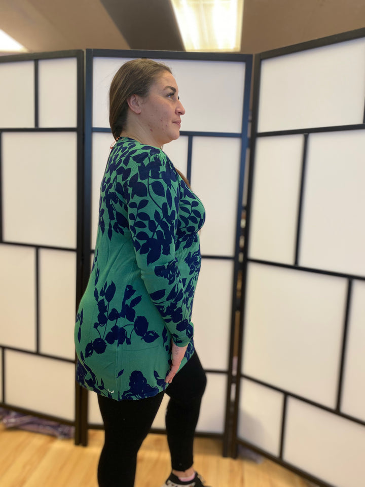 CLASSY MEREDITH TUNIC