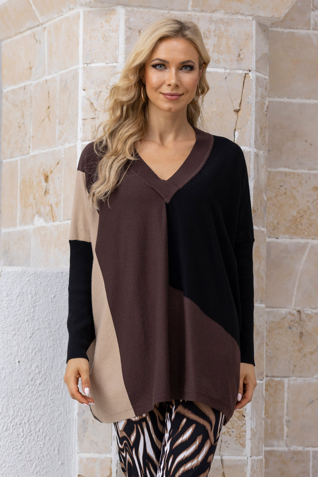 Cassadee's Cashmere-Feel Color Block Pull Over