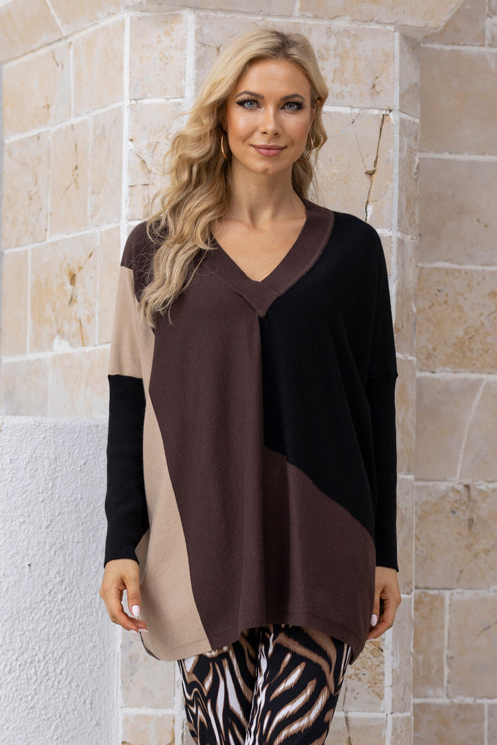 Cassadee's Cashmere-Feel Color Block Pull Over