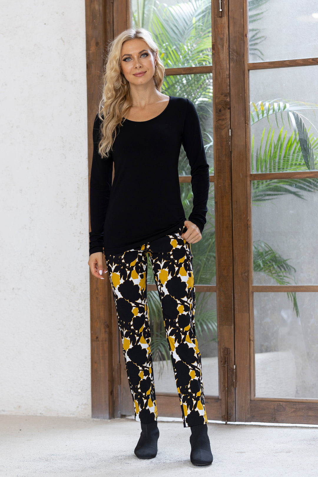 Bamboo Scoop Neck Long Sleeve Top