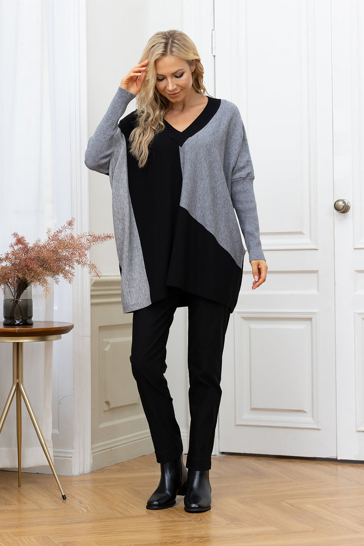 Cassadee's Cashmere-Feel Color Block Pull Over