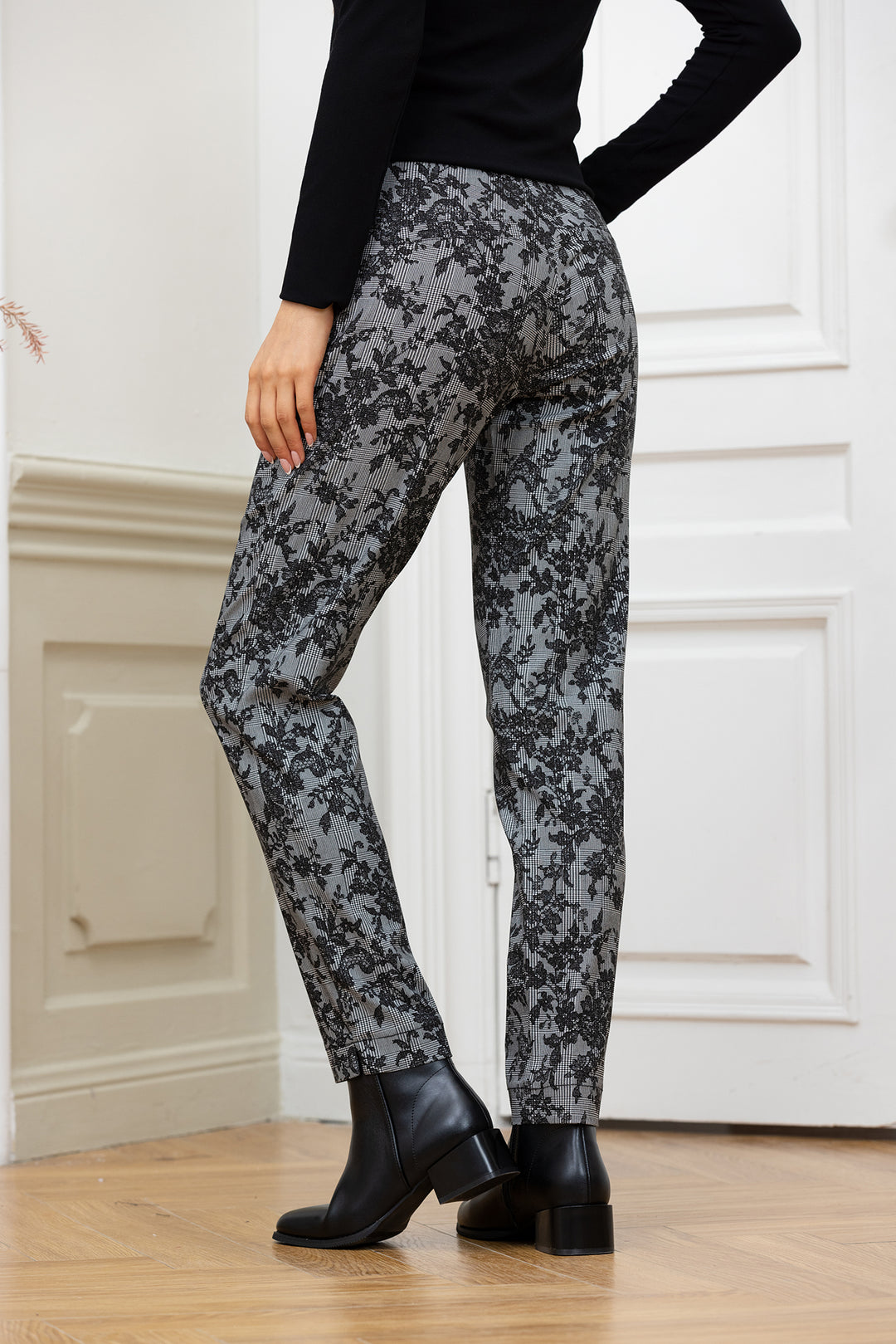 LACE PRINTED PANT