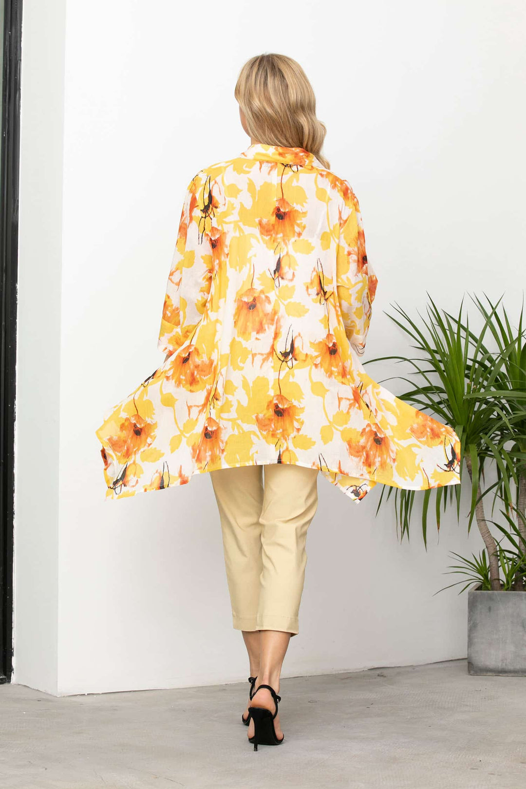 Peachy Cotton -Button up Top