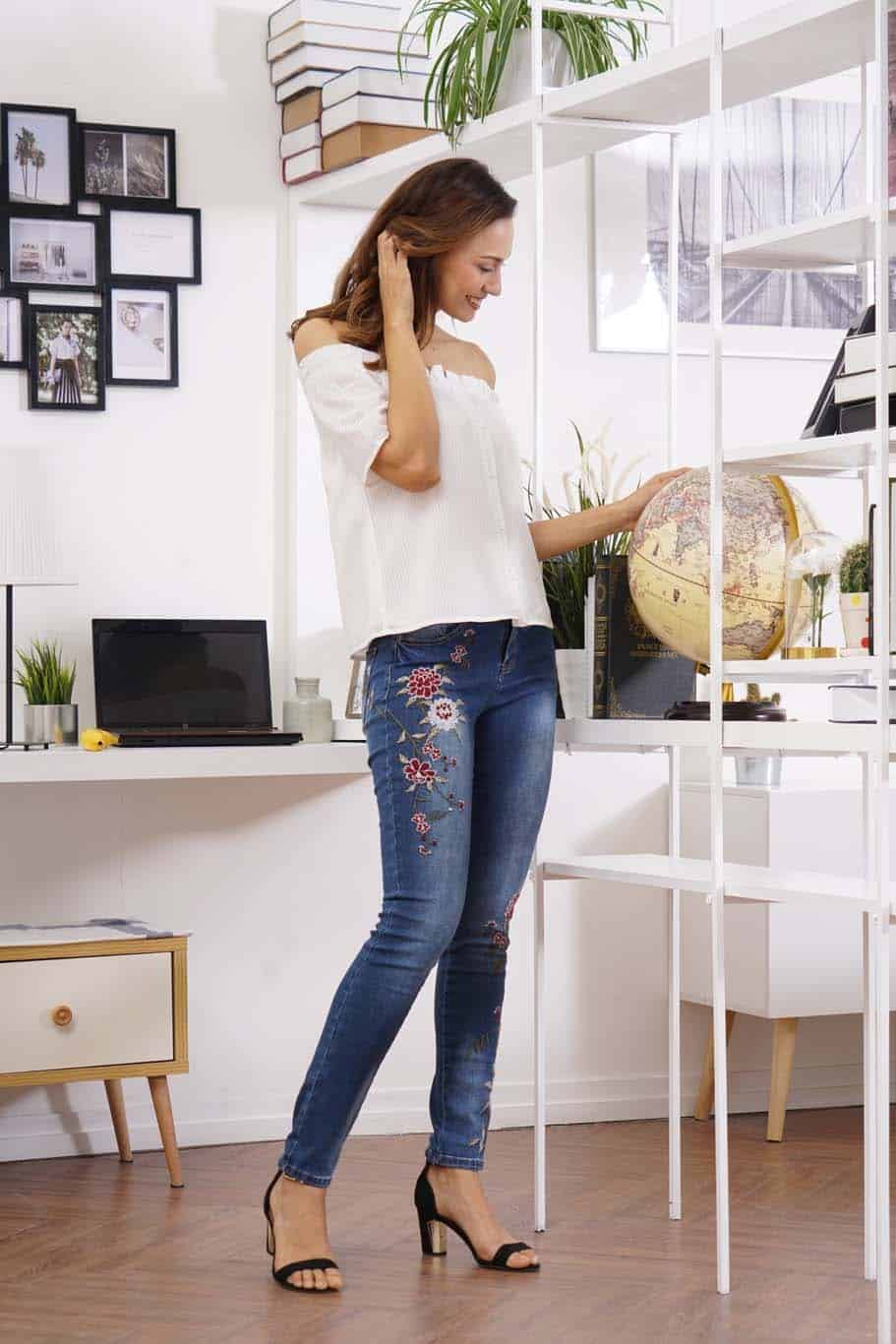 White-Red Floral Embroidered Jeans